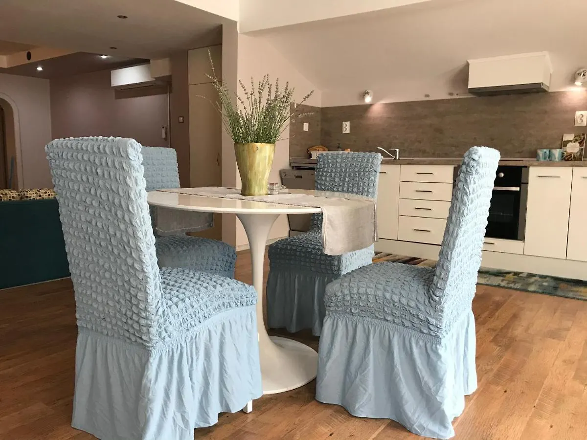 ** Hotel White Rose Guest Rooms Burgas Bulgaria