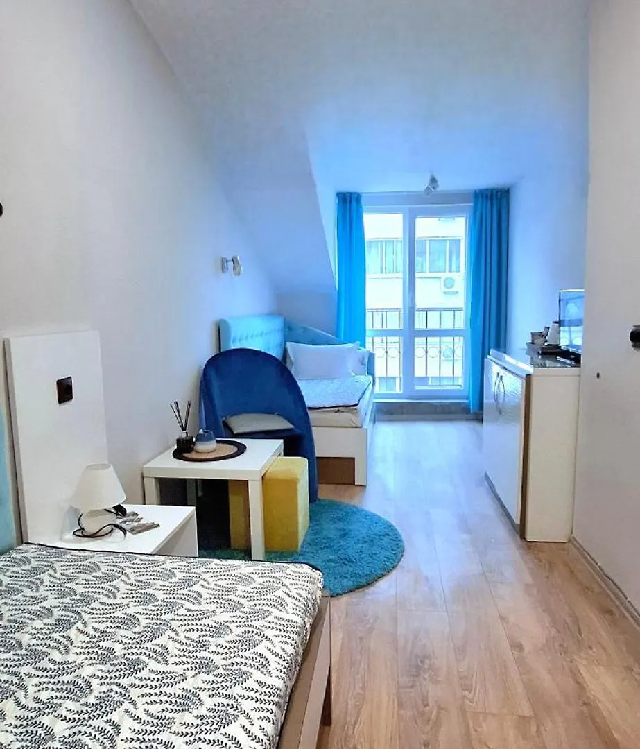 White Rose Guest Rooms Burgas Hotel