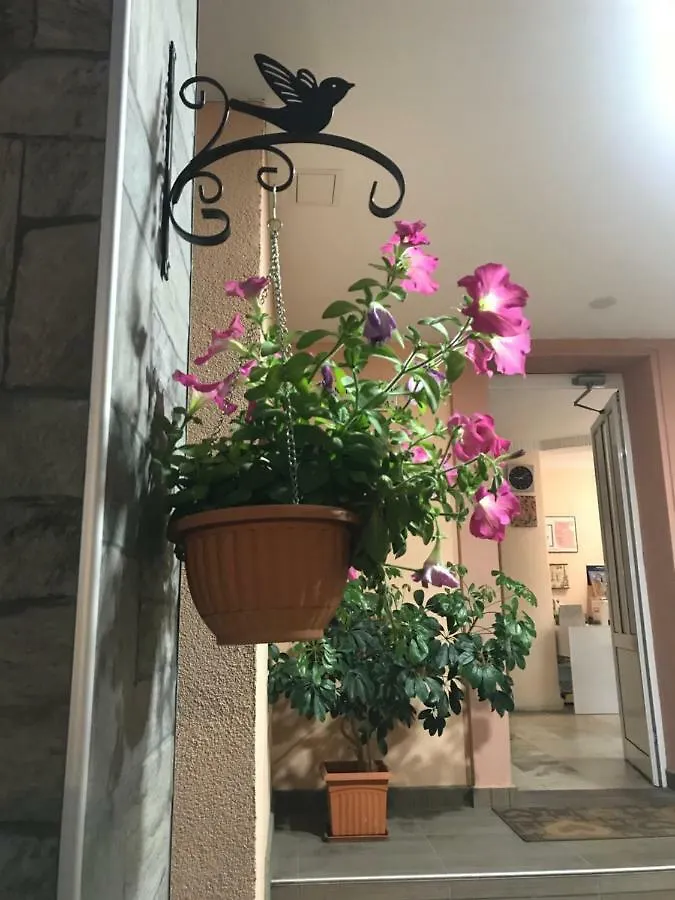 Hotel White Rose Guest Rooms Burgas
